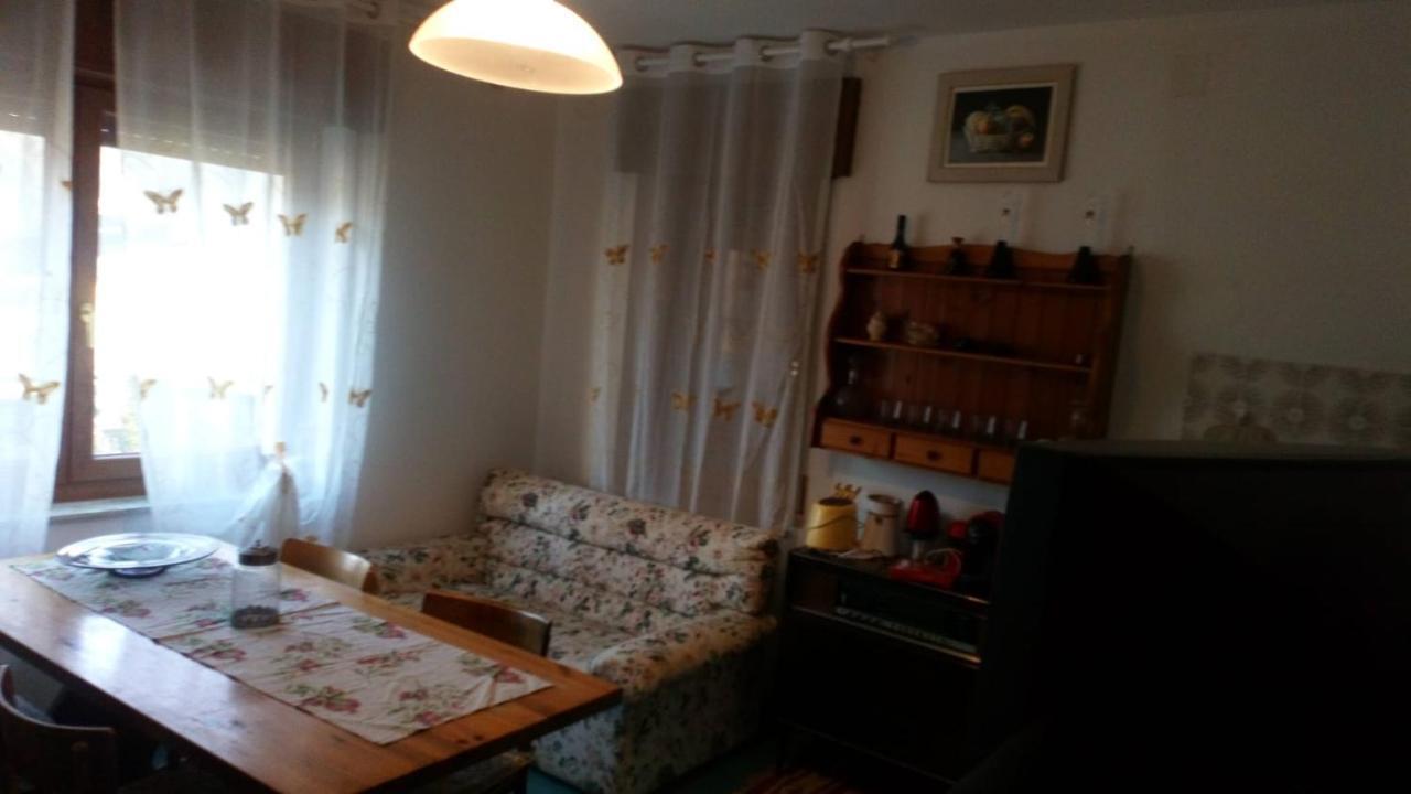 Appartamentovallesella Domegge di Cadore Luaran gambar